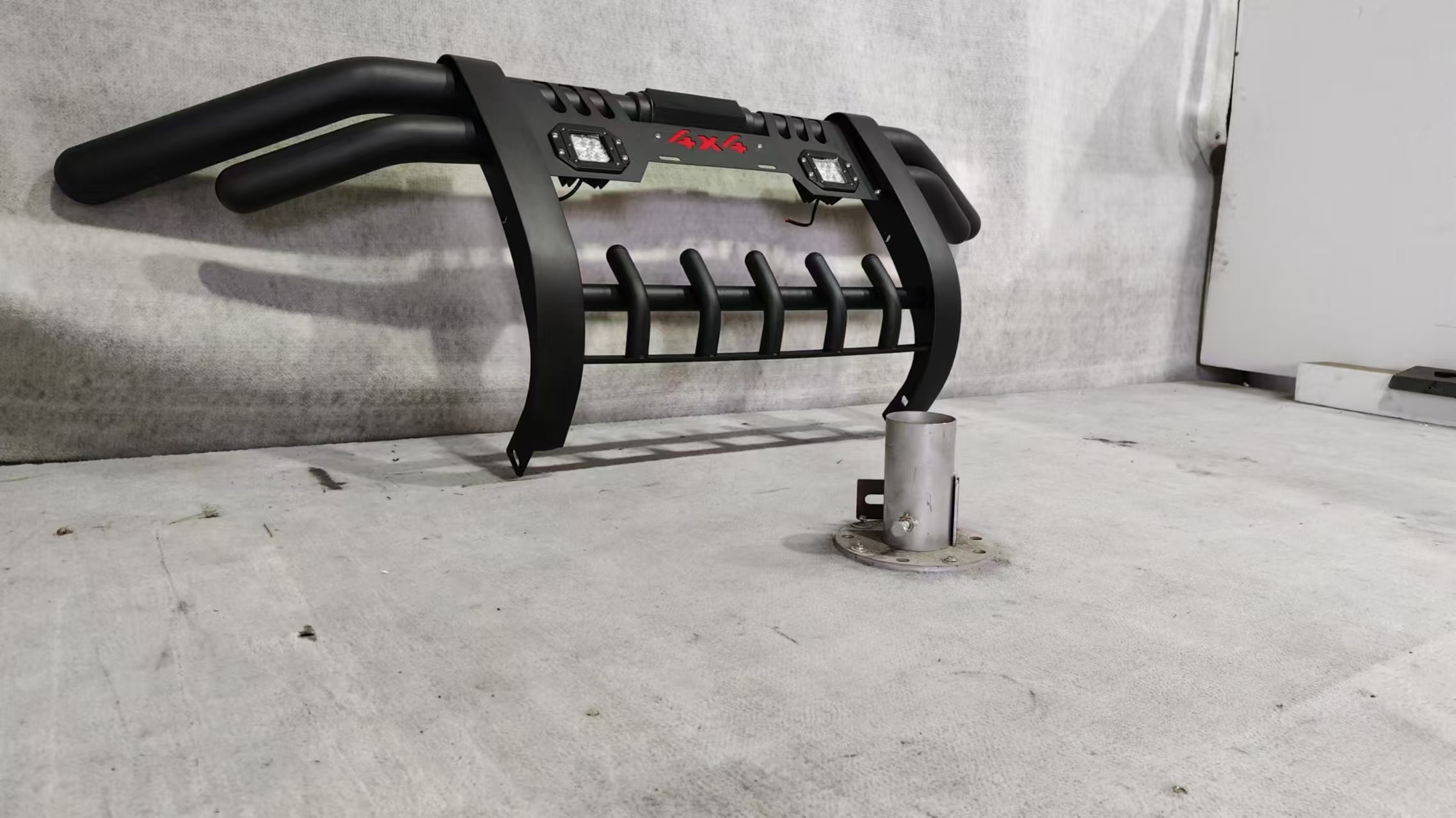 Rust Protection Front Bumper Guard 4x4 Offroad Accessory with Business Type of Steel Material