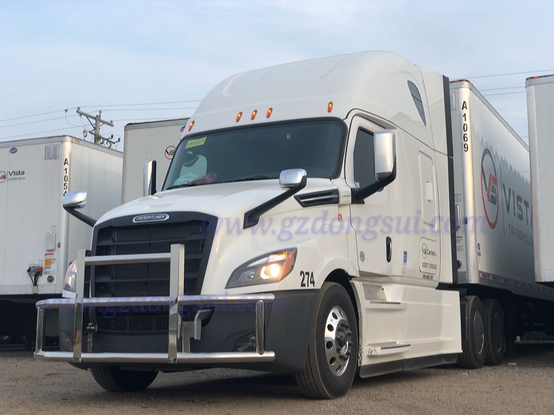 304 Stainless Steel Truck Deer Guard Silver Color For Freightliner Cascadia