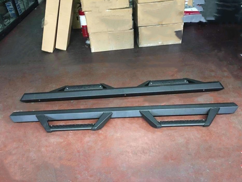 Metal Custom Running Boards , Truck Step Bars For Hilux LC NP300 Isuzu