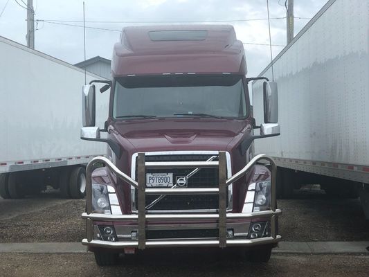 Dongsui Factory Classic Sturdy North American Factory Original Price New Styled Semi Truck Bumper Deer Guards For Freightliner Cascadia For Volvo International Prostar Kenworth Peterbilt Mack Pinnacle