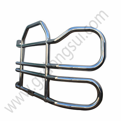Dongsui Factory High quality  New styled North American Semi Truck Bumper Deer Guards For  Freightliner Cascadia Volvo International Prostar Kenworth  Peterbilt  Mack Pinnacle